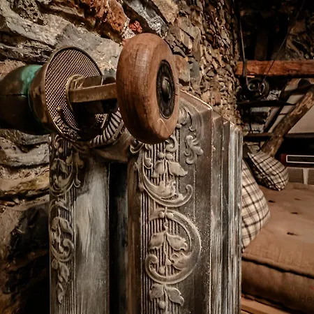 Daire The Historic Oil Mill- Romantic Retreat *