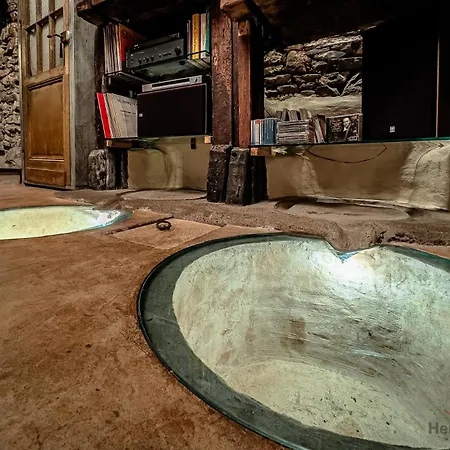 The Historic Oil Mill- Romantic Retreat Daire Alassio