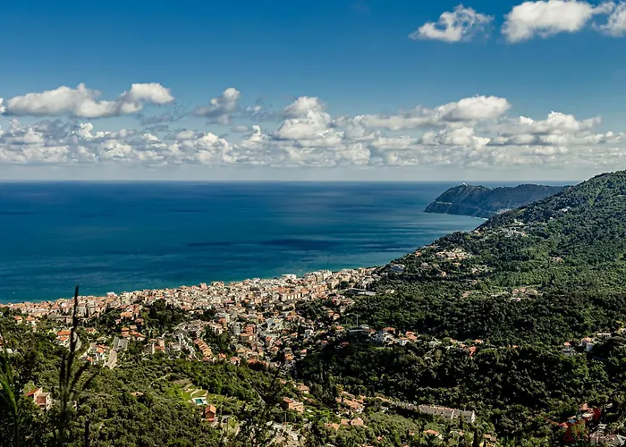 The Historic Oil Mill- Romantic Retreat Apartament Alassio