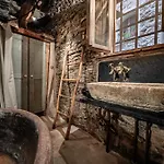 The Historic Oil Mill- Romantic Retreat Apartamento *
