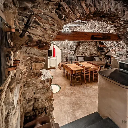 The Historic Oil Mill- Romantic Retreat Αλάσιο