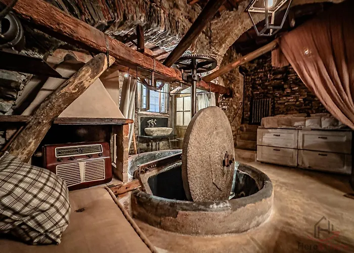 The Historic Oil Mill- Romantic Retreat Apartamento